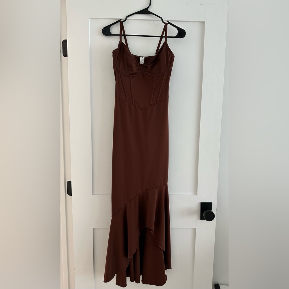 Popilush Built In Shape wear Corset Mermaid Dress- Chocolate Brown Size Medium.